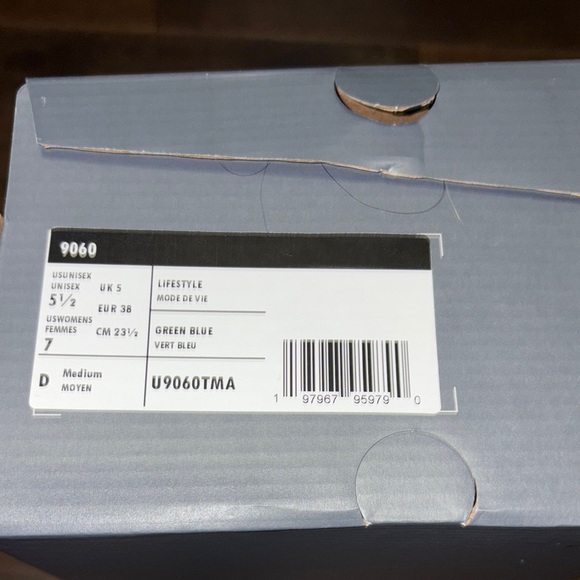 New Balance 9060 Mint and Navy Sneakers - Picture 4 of 4